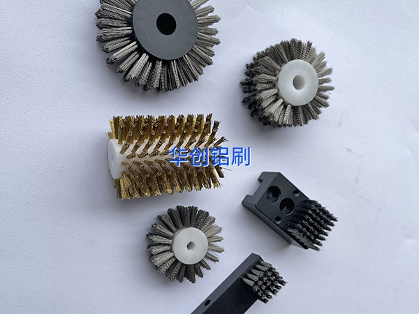 清掃器毛刷輥在清洗時(shí)需要注意什么？